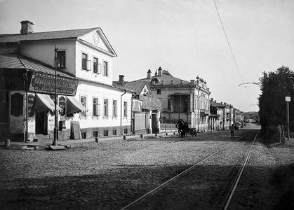 Проезд Новинского бульвара к Смоленскому рынку от угла Кречетникова переулка